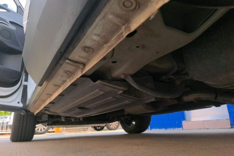 Used Haval H6 2022 3rd Generation 1.5T Automatic Two-Wheel Drive Max Left Side Sill