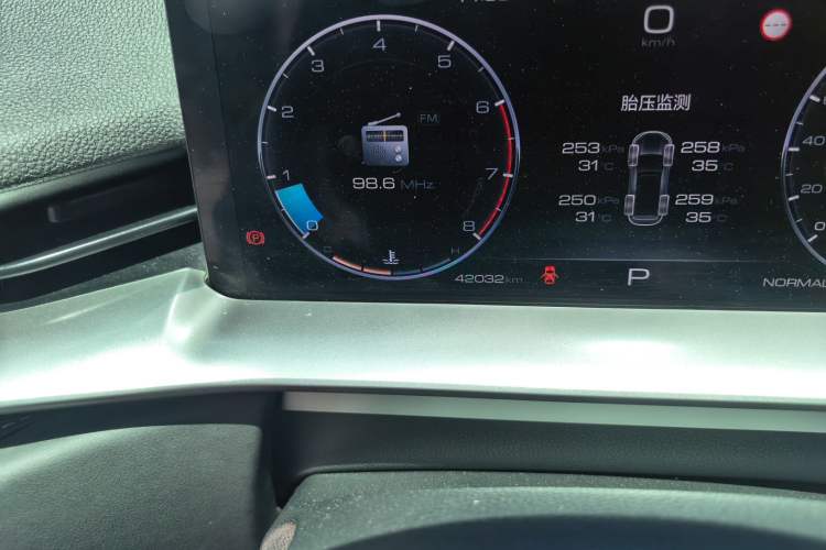 Used Haval H6 2022 3rd Generation 1.5T Automatic Two-Wheel Drive Max Odometer Close Up