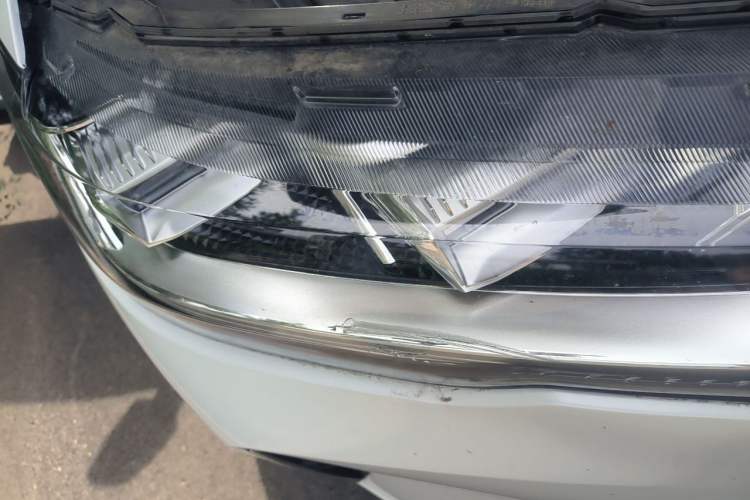 Used Haval H6 2022 3rd Generation 1.5T Automatic Two-Wheel Drive Max Right Front Headlight