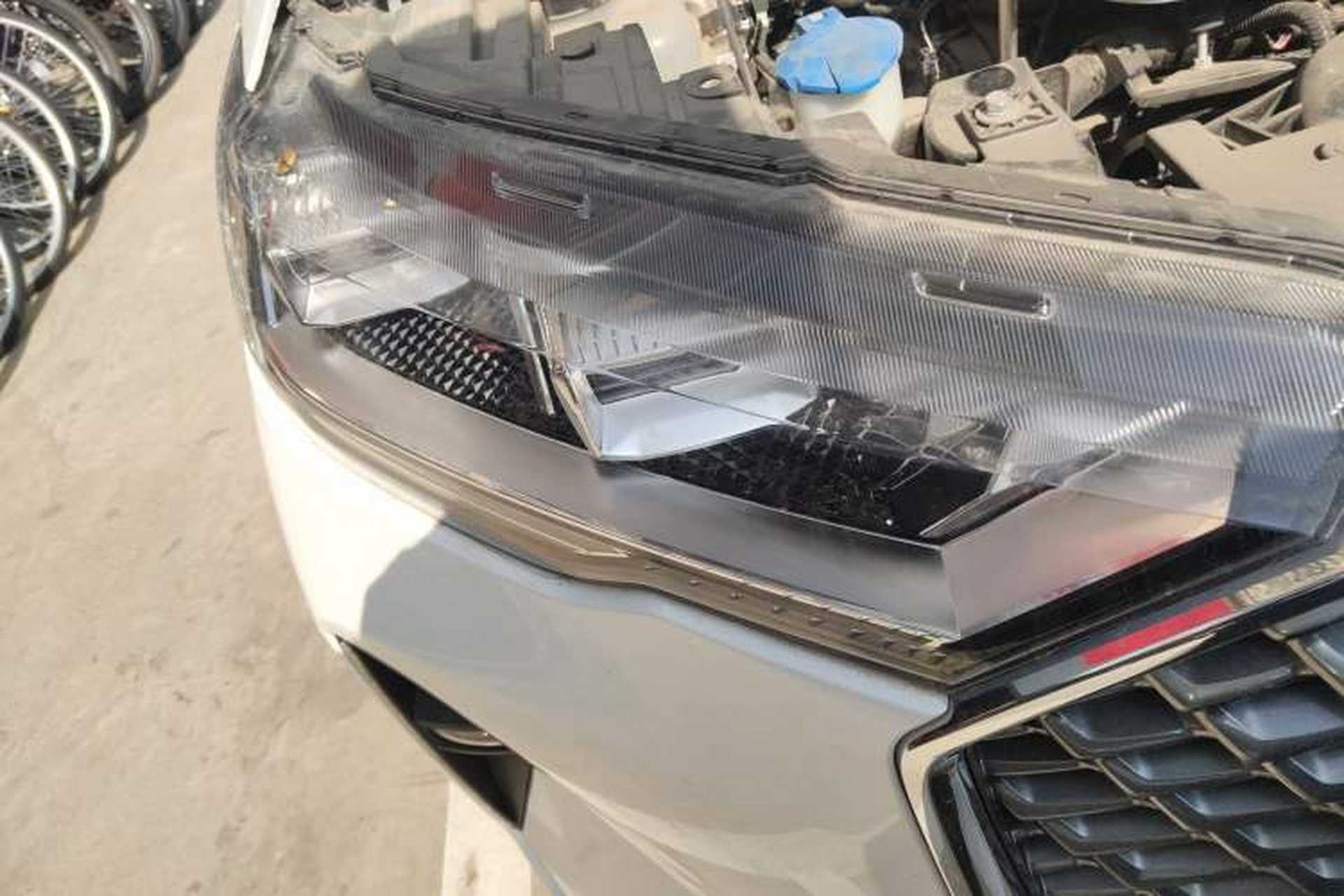 Used Haval H6 2022 3rd Generation 1.5T Automatic Two-Wheel Drive Max Right Front Headlight