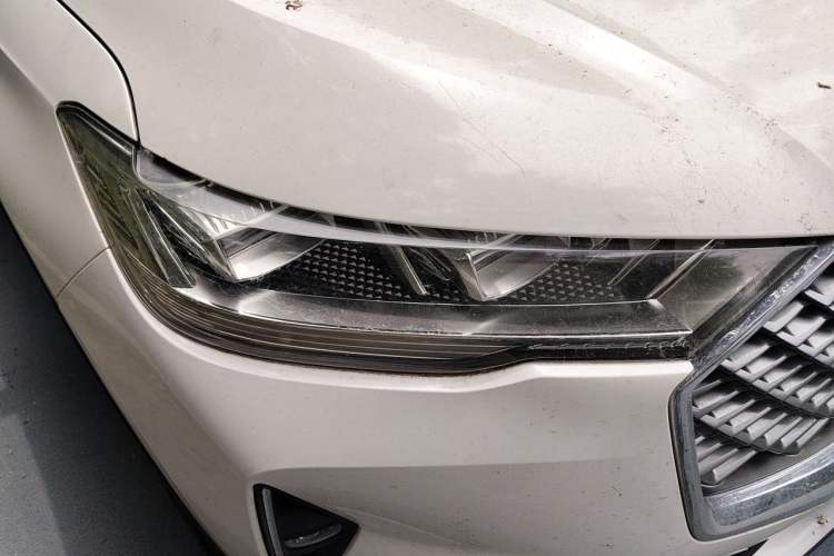Used Haval H6 2022 3rd Generation 1.5T Automatic Two-Wheel Drive Max Right Front Headlight