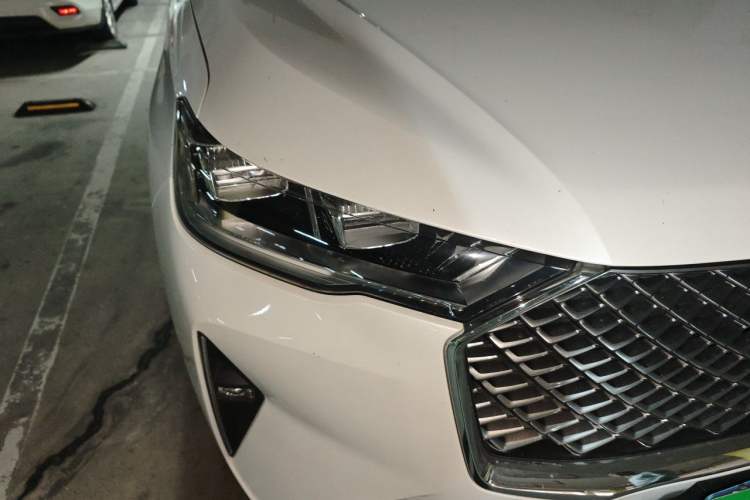 Used Haval H6 2022 3rd Generation 1.5T Automatic Two-Wheel Drive Max Right Front Headlight
