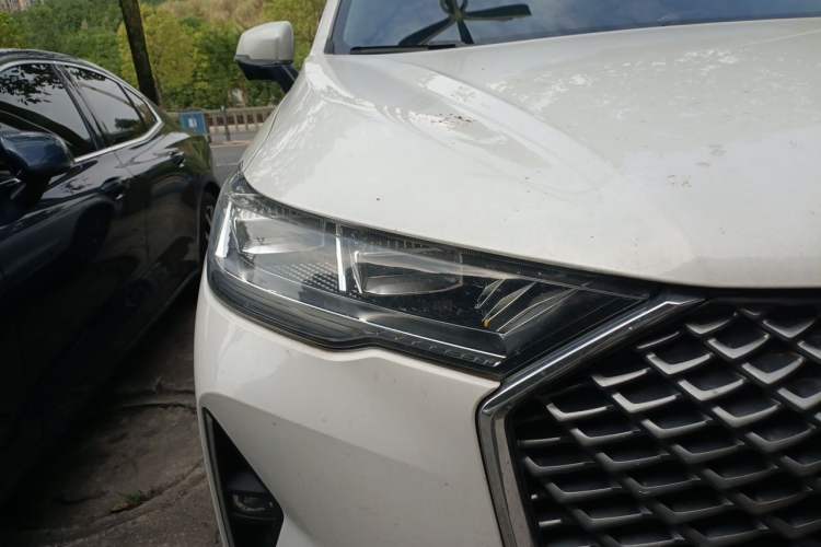 Used Haval H6 2022 3rd Generation 1.5T Automatic Two-Wheel Drive Max Right Front Headlight