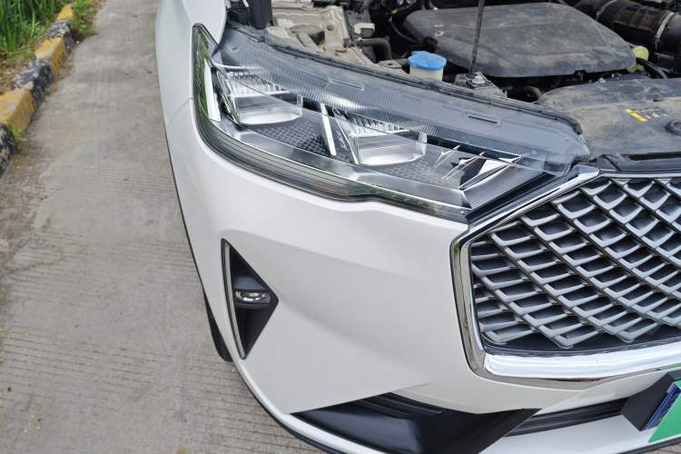 Used Haval H6 2022 3rd Generation 1.5T Automatic Two-Wheel Drive Max Right Front Headlight