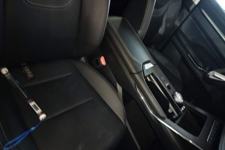Used Haval H6 2022 Third Generation 1.5T DHT Right Front Seat