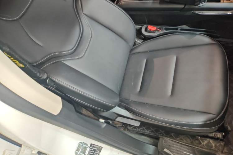 Used Haval H6 2022 3rd Generation 1.5T Automatic Two-Wheel Drive Max Right Front Seat
