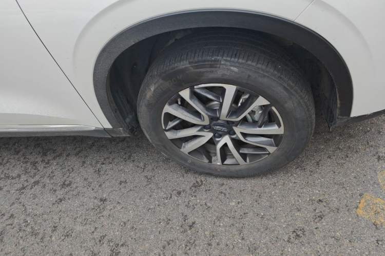 Used Haval H6 2022 Third Generation 1.5T DHT Right Front Wheel Hub