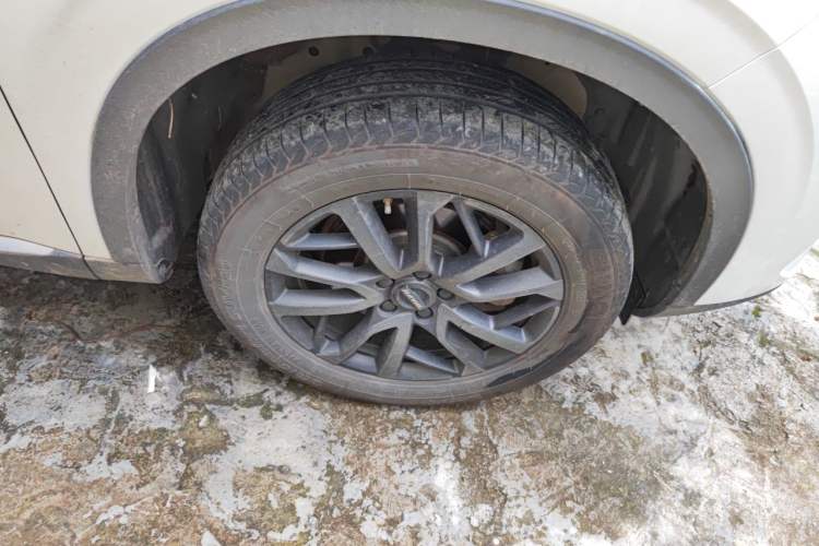 Used Haval H6 2022 3rd Generation 1.5T Automatic Two-Wheel Drive Max Right Front Wheel Hub