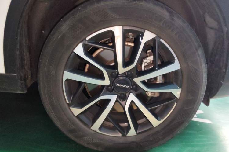 Used Haval H6 2022 3rd Generation 1.5T Automatic Two-Wheel Drive Pro Right Front Wheel Hub
