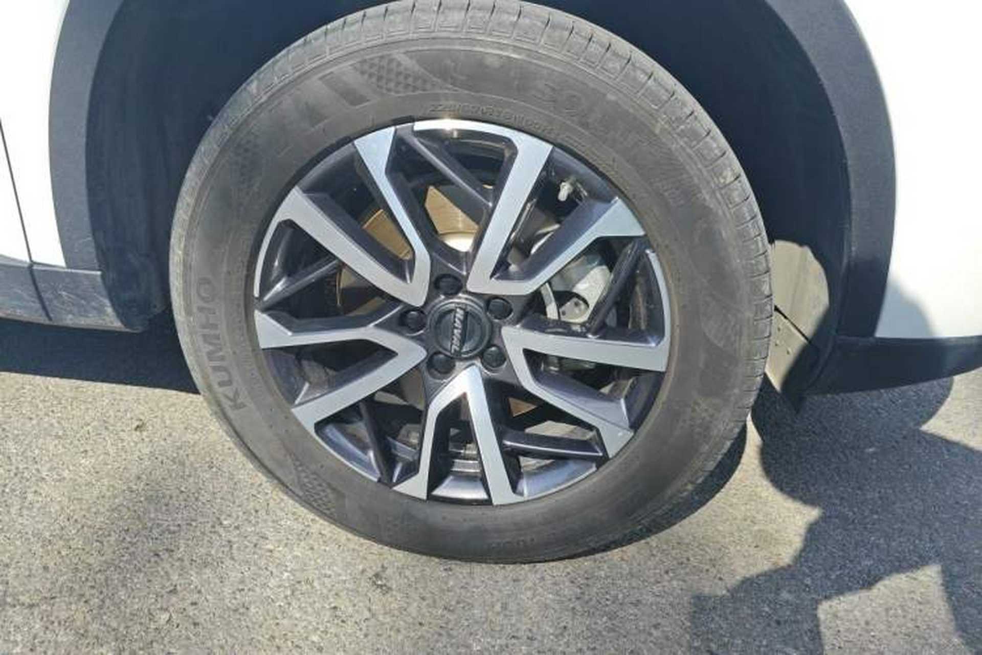 Used Haval H6 2022 3rd Generation 1.5T Automatic Two-Wheel Drive Pro Right Front Wheel Hub