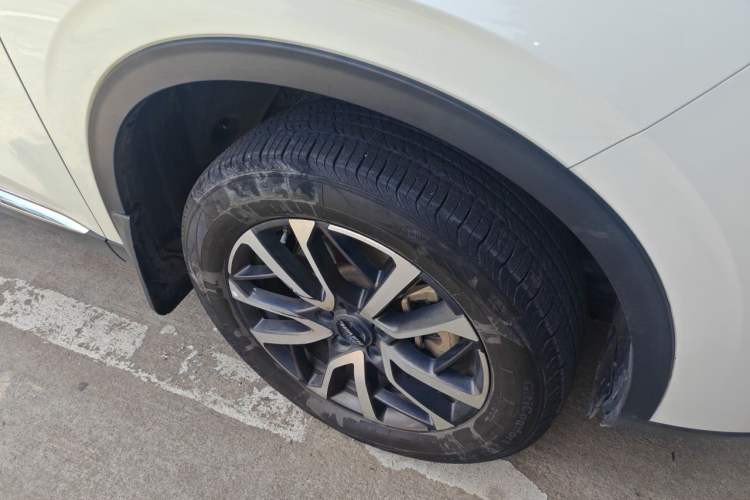 Used Haval H6 2022 3rd Generation 1.5T Automatic Two-Wheel Drive Max Right Front Wheel Hub