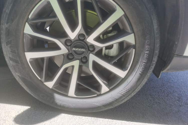 Used Haval H6 2022 3rd Generation 1.5T Automatic Two-Wheel Drive Max Right Front Wheel Hub