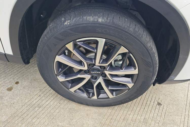 Used Haval H6 2022 3rd Generation 1.5T Automatic Two-Wheel Drive Max Right Front Wheel Hub