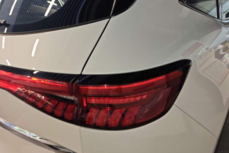 Used Haval H6 2022 3rd Generation 1.5T Automatic Two-Wheel Drive Max Right Rear Taillight