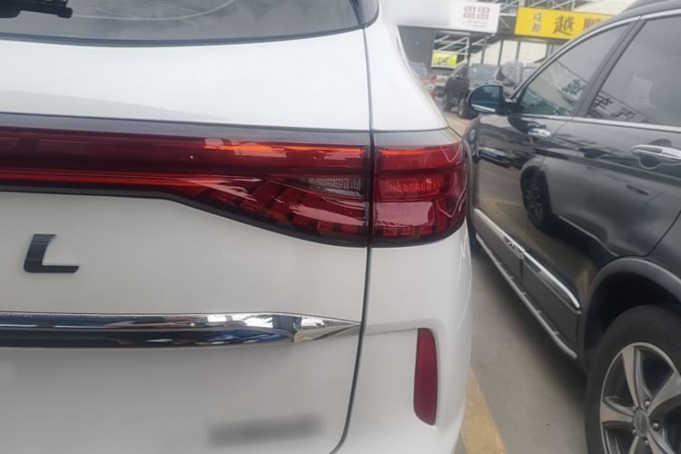 Used Haval H6 2022 3rd Generation 1.5T Automatic Two-Wheel Drive Max Right Rear Taillight