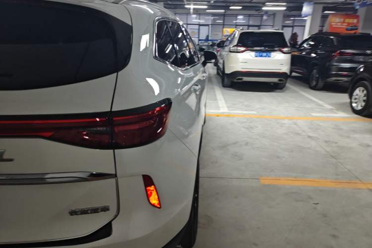 Used Haval H6 2022 3rd Generation 1.5T Automatic Two-Wheel Drive Max Right Rear Taillight