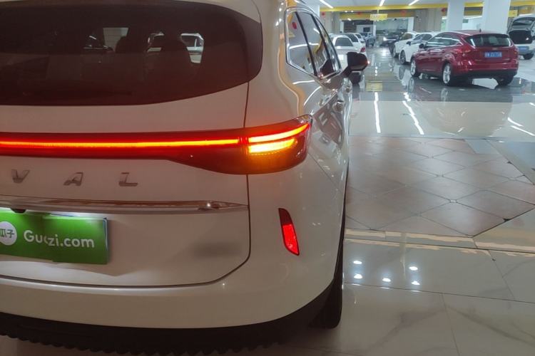 Used Haval H6 2022 3rd Generation 1.5T Automatic Two-Wheel Drive Pro Right Rear Taillight