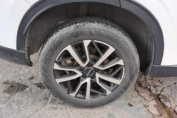 Used Haval H6 2022 3rd Generation 1.5T Automatic Two-Wheel Drive Max Right Rear Wheel Hub
