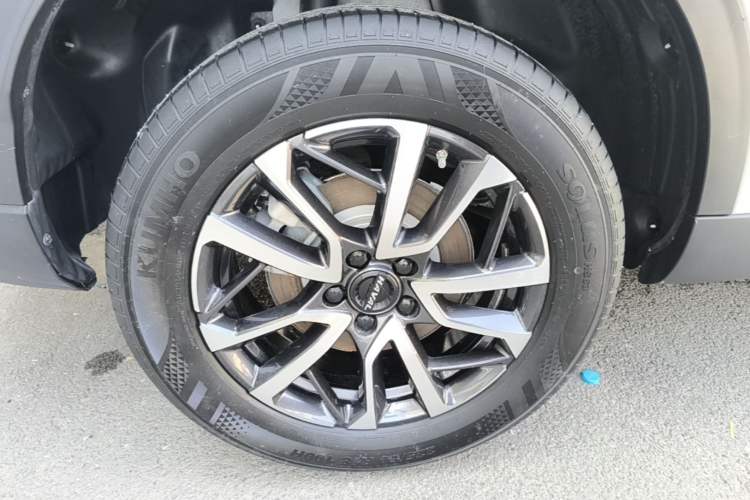 Used Haval H6 2022 3rd Generation 1.5T Automatic Two-Wheel Drive Max Right Rear Wheel Hub