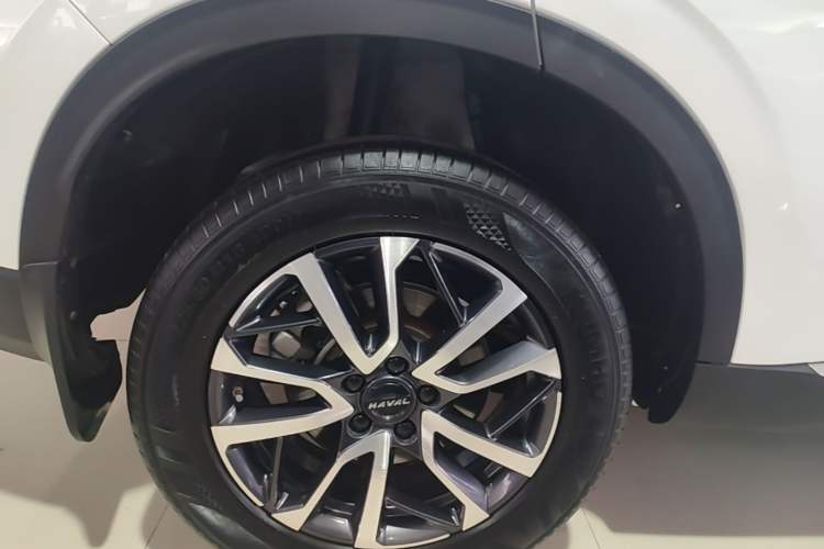 Used Haval H6 2022 3rd Generation 1.5T Automatic Two-Wheel Drive Max Right Rear Wheel Hub