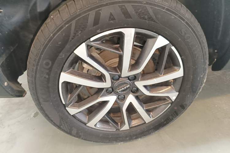 Used Haval H6 2022 3rd Generation 1.5T Automatic Two-Wheel Drive Pro Right Rear Wheel Hub