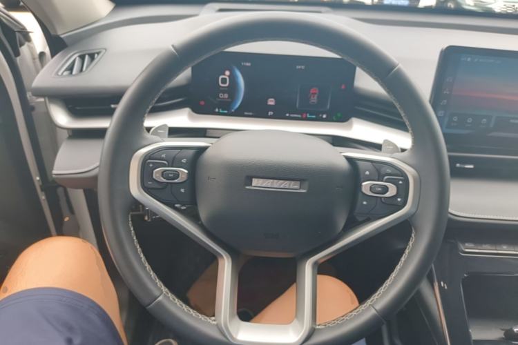 Used Haval H6 2022 3rd Generation 1.5T Automatic Two-Wheel Drive Max Steering Wheel