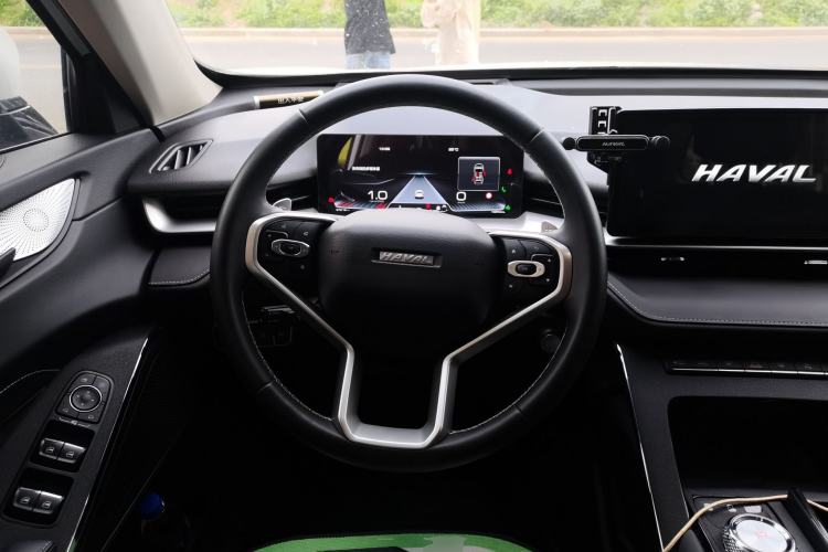 Used Haval H6 2022 3rd Generation 1.5T Automatic Two-Wheel Drive Max Steering Wheel