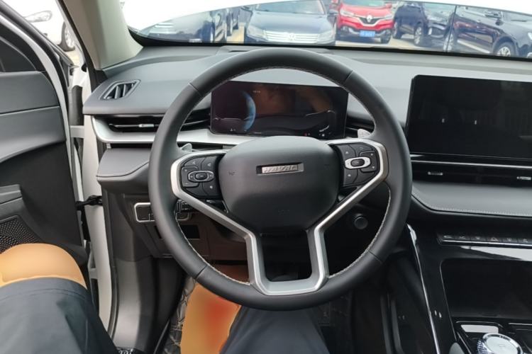 Used Haval H6 2022 3rd Generation 1.5T Automatic Two-Wheel Drive Max Steering Wheel