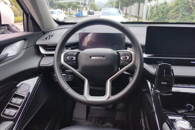 Used Haval H6 2022 3rd Generation 1.5T Automatic Two-Wheel Drive Max Steering Wheel