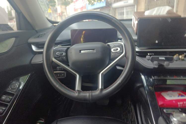 Used Haval H6 2022 3rd Generation 1.5T Automatic Two-Wheel Drive Max Steering Wheel