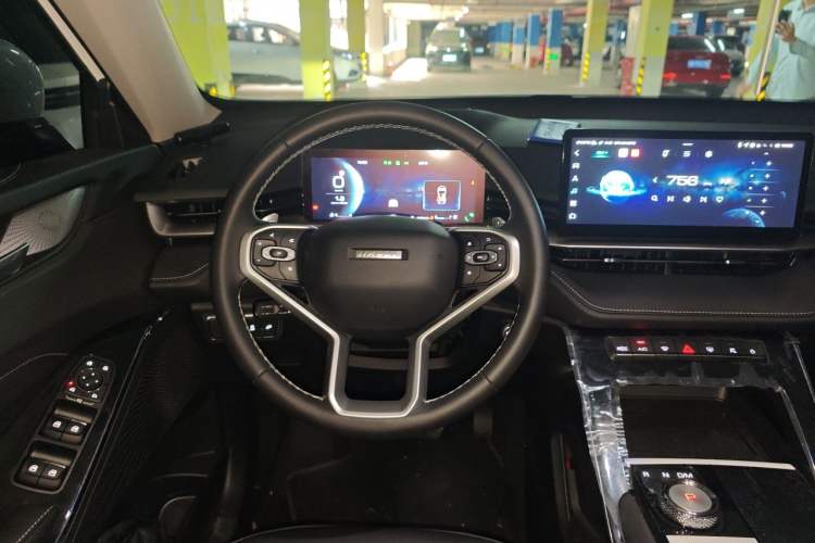 Used Haval H6 2022 3rd Generation 1.5T Automatic Two-Wheel Drive Max Steering Wheel