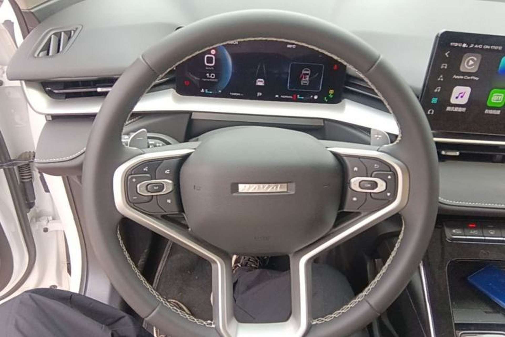 Used Haval H6 2022 3rd Generation 1.5T Automatic Two-Wheel Drive Max Steering Wheel