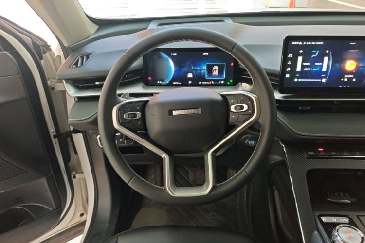 Used Haval H6 2022 3rd Generation 1.5T Automatic Two-Wheel Drive Max Steering Wheel