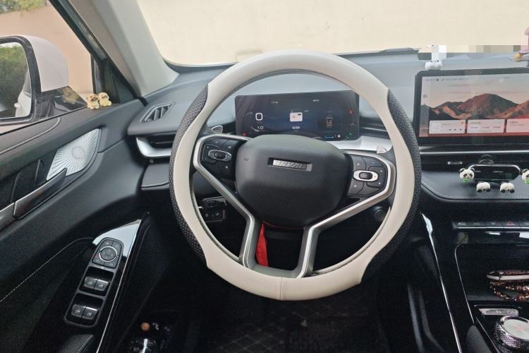 Used Haval H6 2022 3rd Generation 1.5T Automatic Two-Wheel Drive Max Steering Wheel