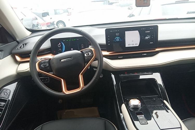 Used Haval H6 2022 3rd Generation 1.5T Automatic Two-Wheel Drive Max Steering Wheel