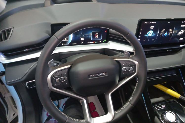 Used Haval H6 2022 3rd Generation 1.5T Automatic Two-Wheel Drive Max Steering Wheel