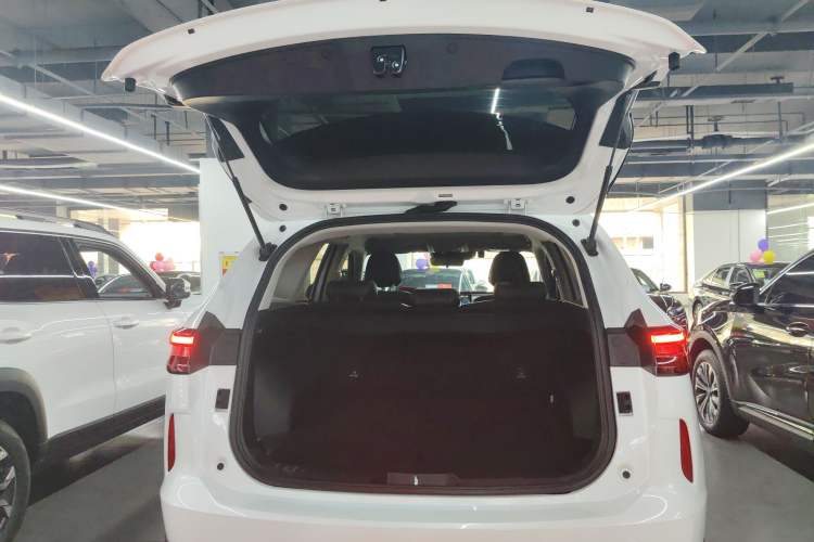 Used Haval H6 2022 3rd Generation 1.5T Automatic Two-Wheel Drive Max Trunk