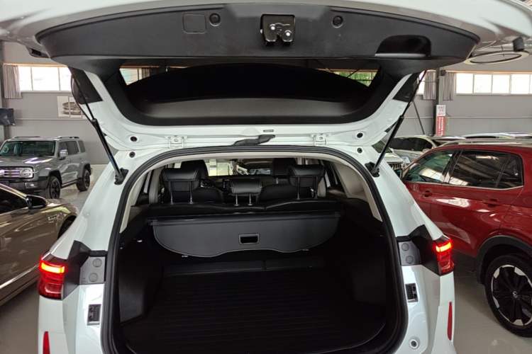 Used Haval H6 2022 3rd Generation 1.5T Automatic Two-Wheel Drive Max Trunk