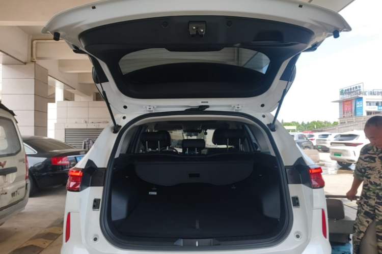 Used Haval H6 2022 3rd Generation 1.5T Automatic Two-Wheel Drive Max Trunk