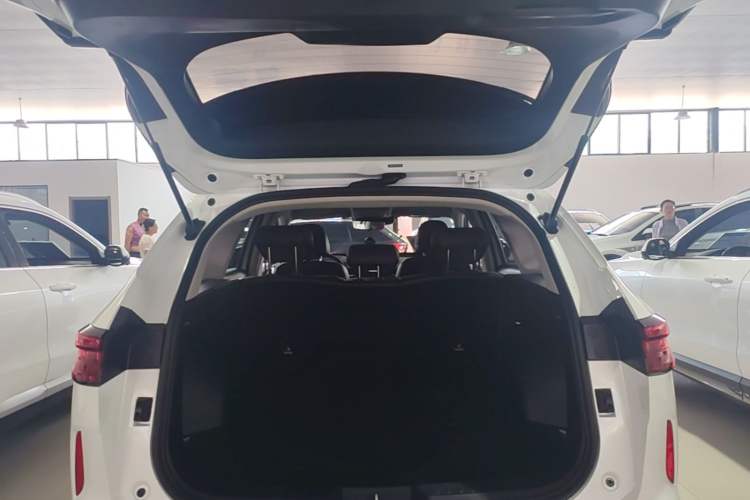 Used Haval H6 2022 3rd Generation 1.5T Automatic Two-Wheel Drive Max Trunk