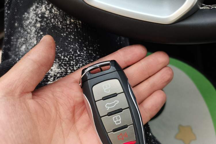 Used Haval H6 2022 3rd Generation 1.5T Automatic Two-Wheel Drive Max Vehicle Key
