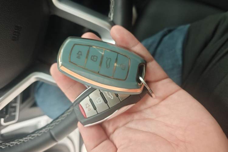 Used Haval H6 2022 3rd Generation 1.5T Automatic Two-Wheel Drive Max Vehicle Key