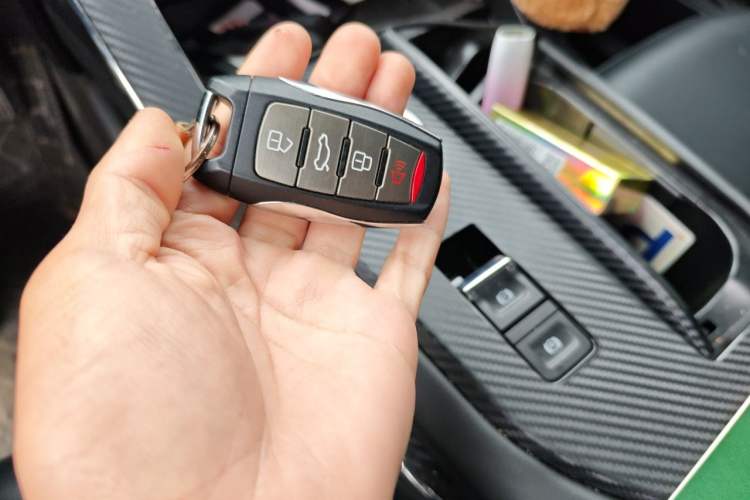 Used Haval H6 2022 3rd Generation 1.5T Automatic Two-Wheel Drive Max Vehicle Key