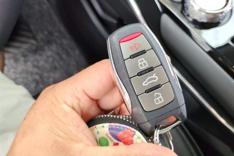 Used Haval H6 2022 3rd Generation 1.5T Automatic Two-Wheel Drive Max Vehicle Key