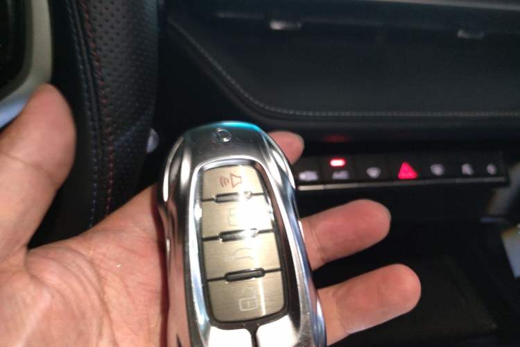 Used Haval H6 2022 3rd Generation 1.5T Automatic Two-Wheel Drive Max Vehicle Key