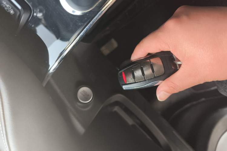 Used Haval H6 2022 3rd Generation 1.5T Automatic Two-Wheel Drive Pro Vehicle Key