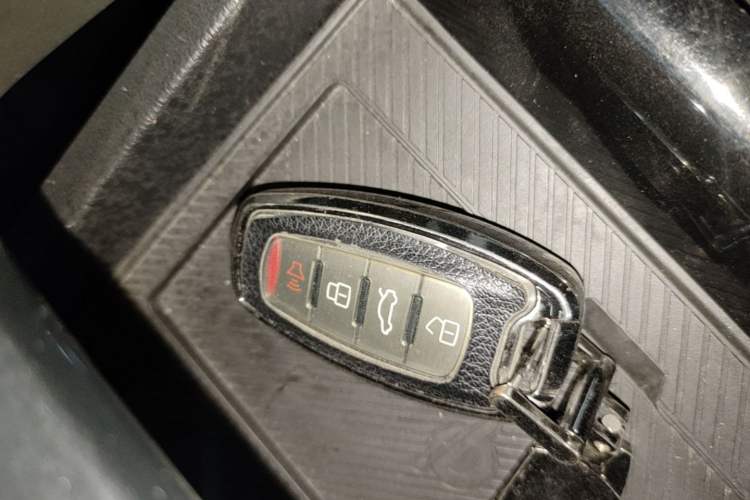 Used Haval H6 2022 3rd Generation 1.5T Automatic Two-Wheel Drive Max Vehicle Key