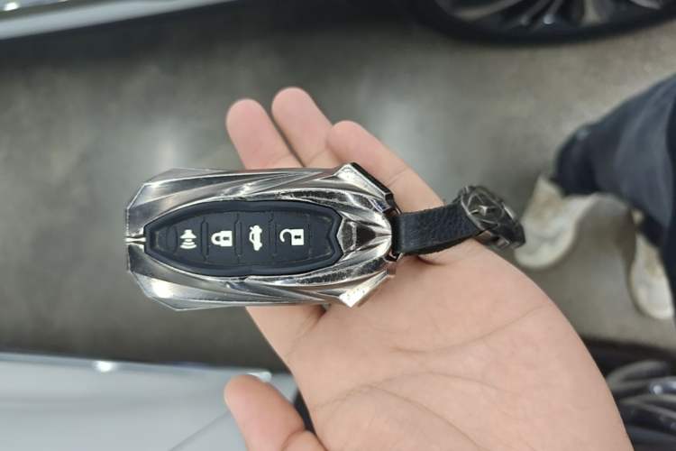 Used Haval H6 2022 3rd Generation 1.5T Automatic Two-Wheel Drive Pro Vehicle Key