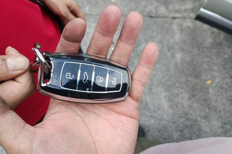 Used Haval H6 2022 3rd Generation 1.5T Automatic Two-Wheel Drive Max Vehicle Key