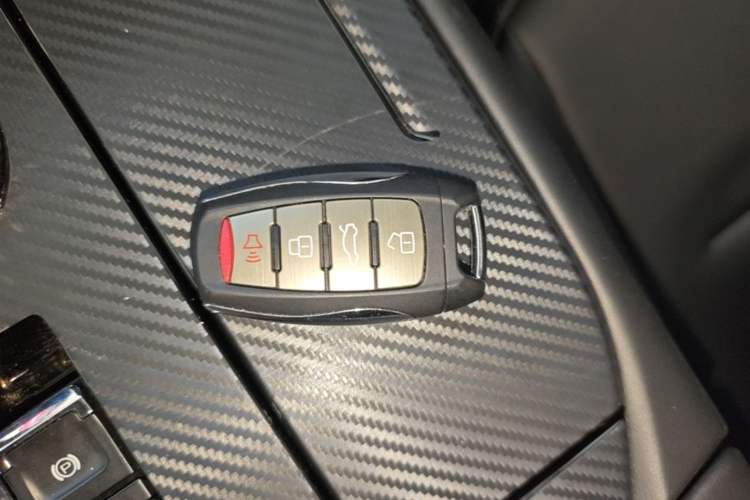 Used Haval H6 2022 3rd Generation 1.5T Automatic Two-Wheel Drive Max Vehicle Key